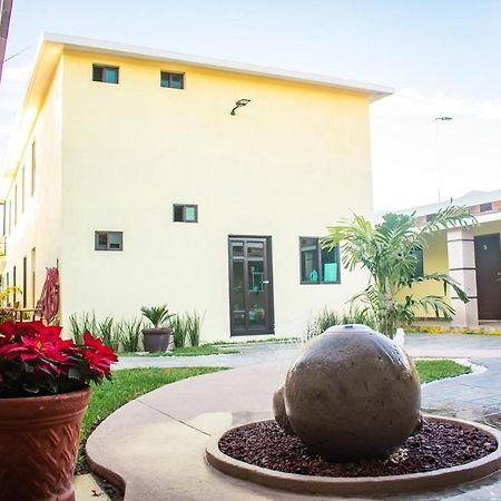 Hotel EL MILAGRO El Fuerte Exterior foto