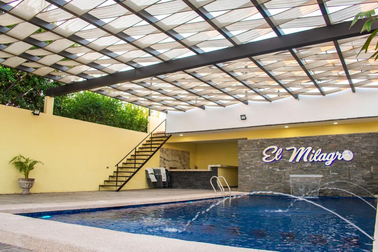 Hotel EL MILAGRO El Fuerte Exterior foto